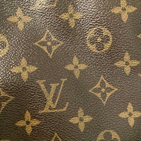 Louis Vuitton GM Looping bag - Picture 3 of 16